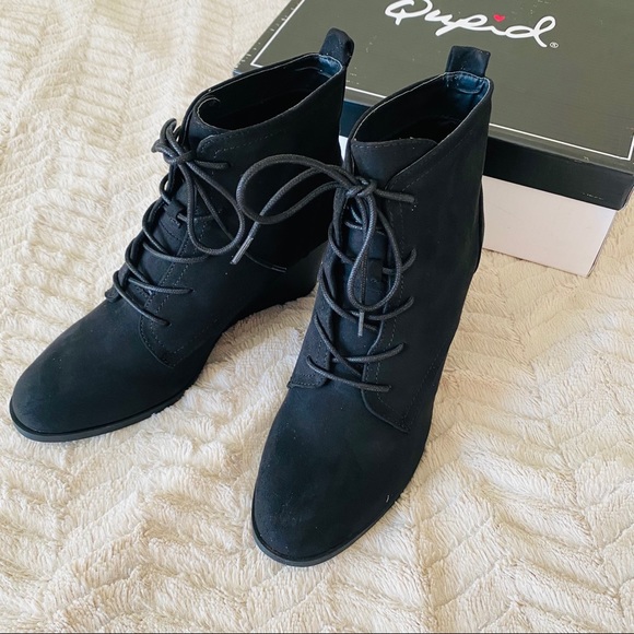 Qupid | NWT Orna Lace-Up Wedge Bootie - Picture 6 of 10